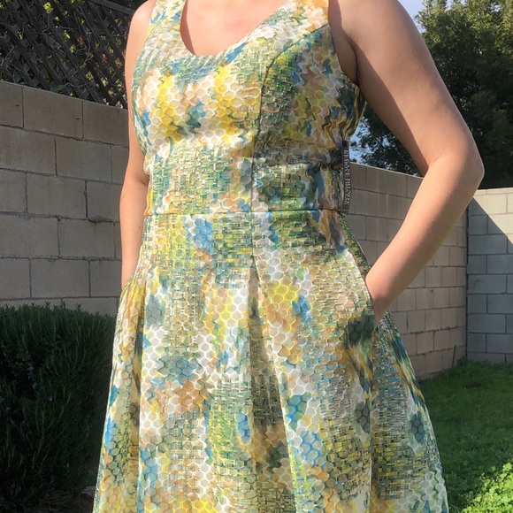 New York and Company Mesh Flare Dress - 10 Tall - Picture 5 of 7